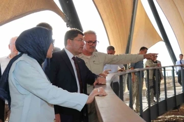 Bakan Tunç, Göbeklitepe’yi ziyaret etti
