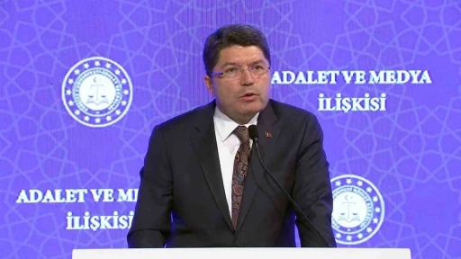 Bakan Tunç: &quot;Yüksek standartlı demokrasi yolunda emin adımlarla ilerlememizi sağlayacak yeni bir anayasaya ihtiyacımız var”
