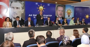 Bakan Tunç’tan AK Parti İl Başkanlığı’nda önemli açıklamalar.