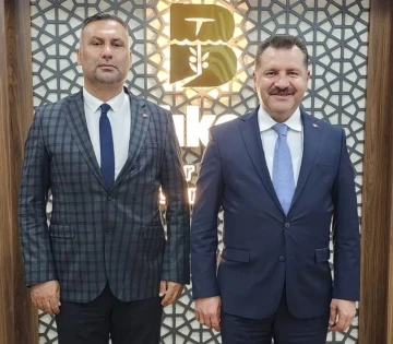 Balıkesir Büyükşehir’den AK Parti Ayvalık İlçe Başkanı Güren’e tam destek
