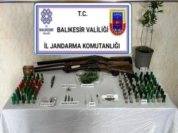 Balıkesir’de kilo ile uyuşturucu ele geçirildi
