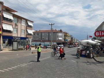 Balıkesir’de polis ve jandarma operasyonunda gözaltına alınan 33 kişiden 7’si tutuklandı
