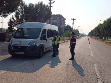 Balıkesir’de polis ve jandarmadan ’Huzur’ operasyonu
