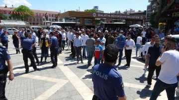 Bankta ölü bulunmuştu, kimliği belli oldu
