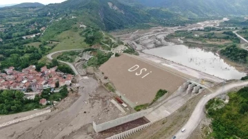 Barajlar, Bartın’da büyük sel felaketinin önüne geçti
