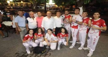 Başarılı sporcular yemekte bir araya geldi