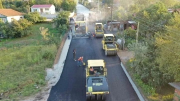 Başiskele’de 3 ayrı noktada asfalt çalışması
