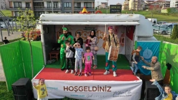 Başiskele’de mahalleler çocukların sevinciyle şenlendi
