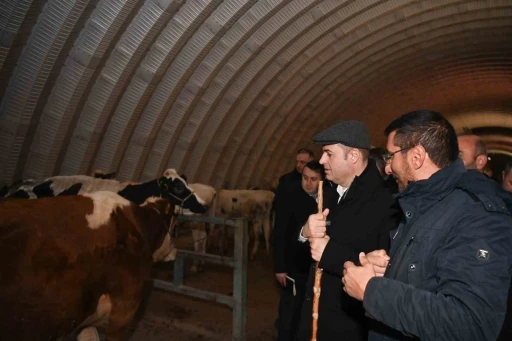 Başkan Akın, haftaya hayvan pazarı ziyaretiyle başladı
