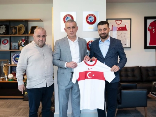 Başkan Aşar, TFF Başkanı Hacıosmanoğlu’nu ziyaret etti