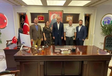 Başkan Bakkalcıoğlu, İBB heyeti ile bir araya geldi
