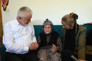 Başkan Başdeğirmen’den, 110 yaşındaki Aliye teyzeye vefa
