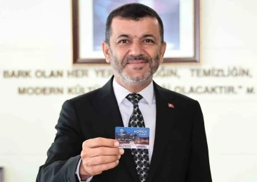 Başkan Çavuşoğlu söz verdiği Horoz Kart’ı tanıtımını yaptı
