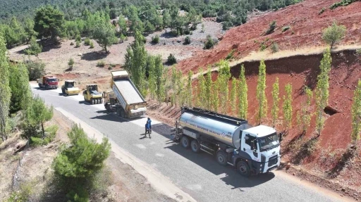 Başkan Çavuşoğlu; “Yıllardır görmezden gelinen yolları yeniliyoruz”
