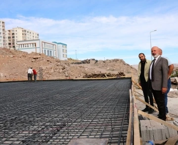 Başkan Çolakbayrakdar: &quot;Engelli çocuklar için güzel bir eğitim yuvası daha kazandırıyoruz&quot;
