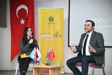 Başkan Özlü: &quot;Başarının sırrı aşkla çalışmak&quot;
