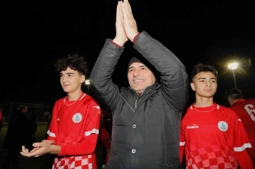 Başkan Söğüt: &quot;Hedefimiz profesyonel lig&quot;
