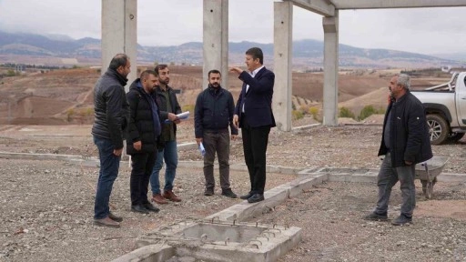 Başkan Tutdere, kesimhane ve hayvan pazarı inşaat çalışmalarını yerinde inceledi