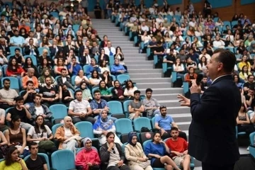 Başkan Yılmaz, BAÜN’lü öğrencilerle buluştu
