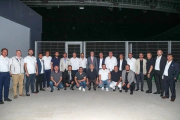 Başkan Yüce, Sakaryaspor yönetimi ile buluştu
