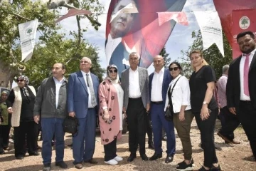 Başkan Zeydan Karalar, Kozan, Sarıçam ve Yüreğir’de halkla buluştu