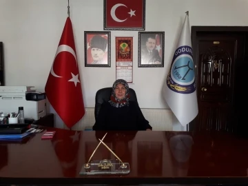 Başkanlık görevini yürüten ilk kadın olarak tarihe geçti
