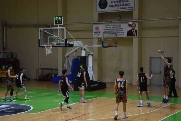 Basketbol ’de İnebey Anadolu Lisesi Balıkesir 2. oldu
