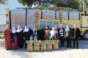 Batman’da kadın çiftçilere 30 ton buğday tohumu dağıtıldı
