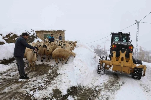 Battalgazi Belediyesi Karagöz Mahallesi’nde seferberlik başlattı
