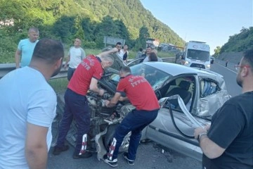 Bayram sabahı kaza yapan çifti ölüm ayırdı