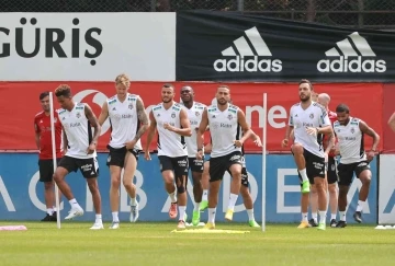 Beşiktaş, kondisyon ve taktik çalıştı
