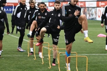 Beşiktaş’ta, Fenerbahçe maçı hazırlıkları sürüyor