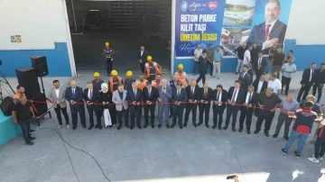 Beton parke kilit taşı üretim tesisi hizmete açıldı
