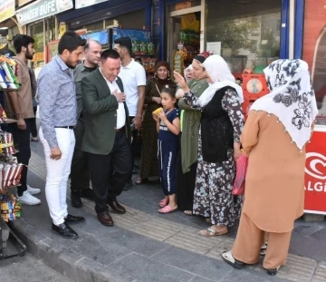 Beyoğlu, esnaf ve vatandaşların bayramını kutladı
