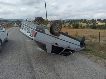 Bilecik’te otomobil takla attı: 2 kişi yaralandı
