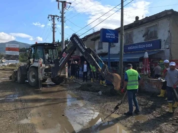 Bilecik’te selden etkilenenlere nakdi yardım yapıldı
