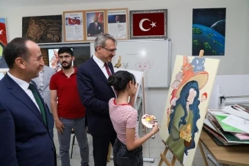 Bingöl Valisi Kadir Ekinci, Bilim ve Sanat Merkezini gezdi
