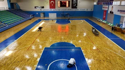 Binnaz Karakaya Spor Salonu’nda çalışmalar tamamlandı
