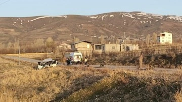 Bitlis'te korkunç kaza. Kaçak göçmenleri taşıyan minibüs takla attı: 4 ölü, 25 yaralı