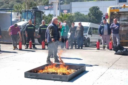 Bodrum Belediyesi personeline yangın eğitimi
