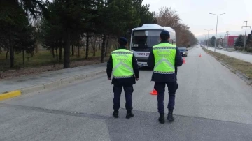 Bolu’da kış lastiği zorunluluğu başladı
