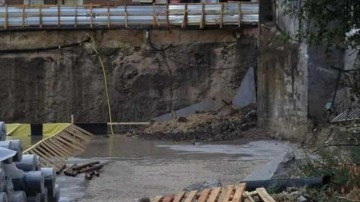 Bolu'da toprak kayması doğal gaz hattını kopardı