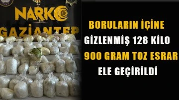  Boruların içine gizlenmiş 128 kilo 900 gram toz esrar ele geçirildi