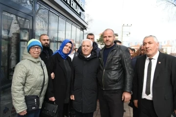 Bozbey’den İnegöl Yeniceköy’e kapalı pazar yeri sözü
