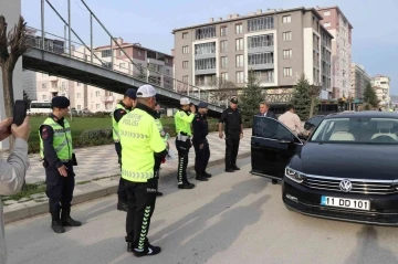 Bozüyük’te ‘Bayramınız Kemerli Olsun’ uygulaması yapıldı
