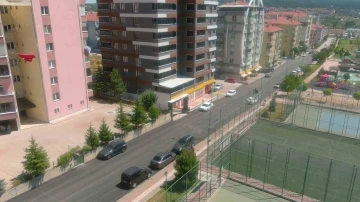 Bozüyük’te Tevfik Fikret Caddesi asfaltlandı
