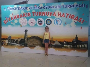 Bozüyüklü öğrenciden gururlandıran başarı
