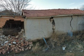 Bu görüntüler deprem bölgesindeki bir kentte değil, Afyonkarahisar'dan