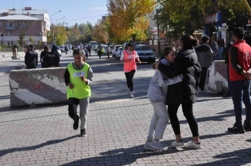 Bulanık’ta &quot;Cumhuriyet Koşusu&quot; düzenlendi
