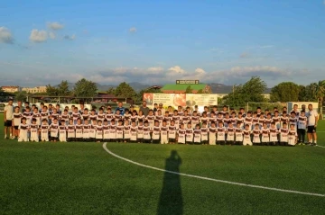 Burhaniye Belediyespor’un genç yetenekleri yeni sezon çalışmalarına başladı
